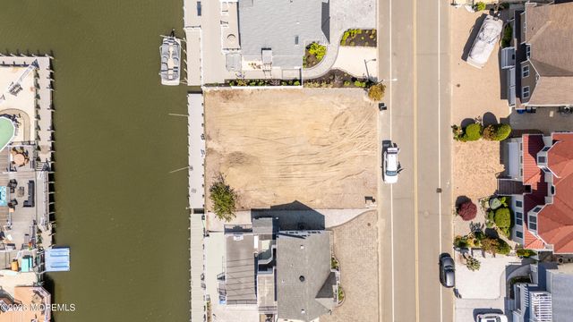 2128 Mill Creek Road, Beach Haven West, NJ 08050