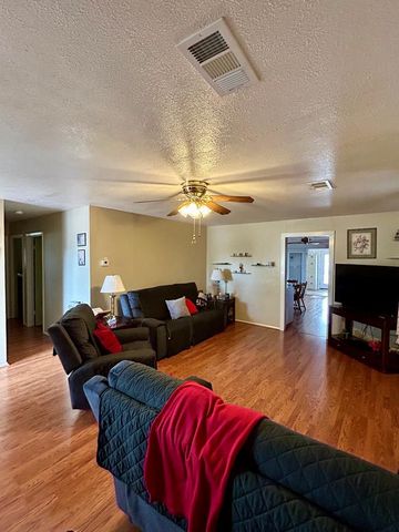 1207 N Young St, Fort Stockton, TX 79735