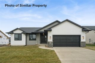1820 Shady Grove Road SW, Cedar Rapids, IA 52404