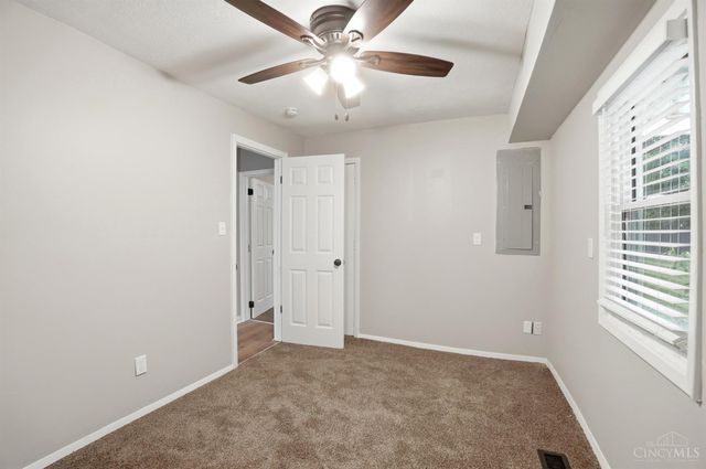 7158 Cozaddale Road, Goshen Twp, OH 45122