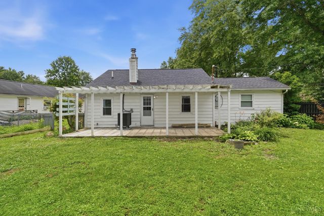 7158 Cozaddale Road, Goshen Twp, OH 45122