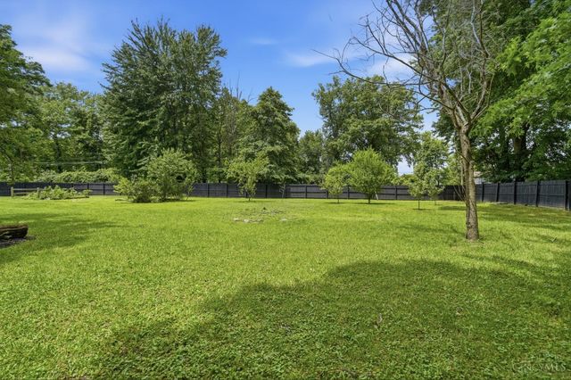 7158 Cozaddale Road, Goshen Twp, OH 45122