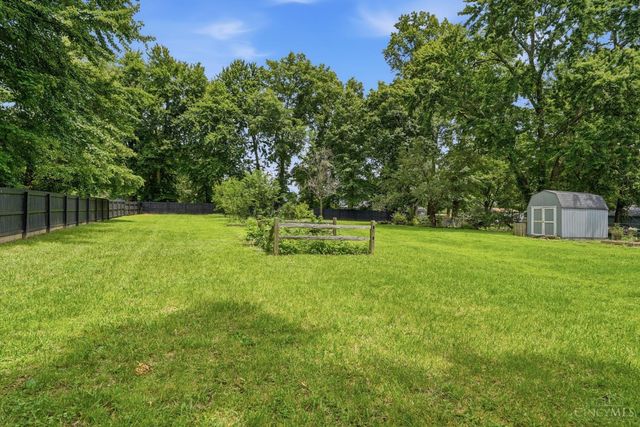 7158 Cozaddale Road, Goshen Twp, OH 45122