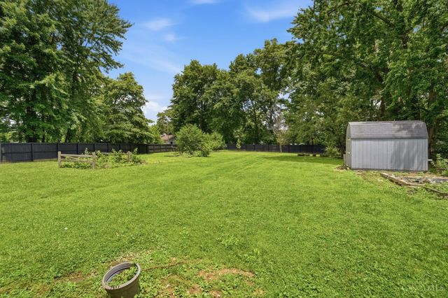 7158 Cozaddale Road, Goshen Twp, OH 45122