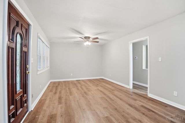 7158 Cozaddale Road, Goshen Twp, OH 45122