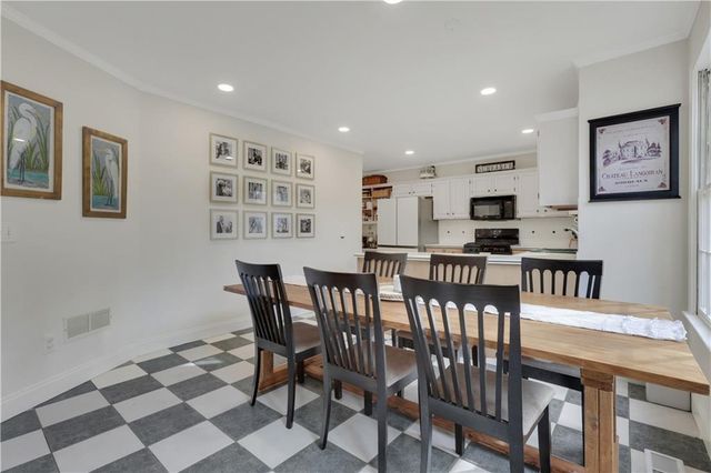 507 Summer Terrace, Woodstock, GA 30189