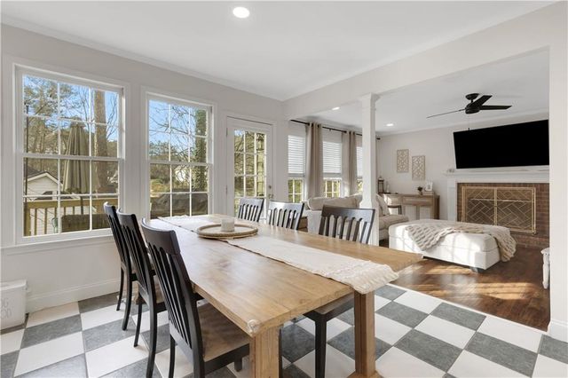 507 Summer Terrace, Woodstock, GA 30189