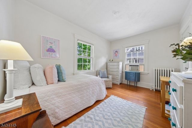 14 Holland Ter, Montclair Twp., NJ 07042