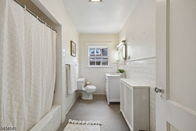 14 Holland Ter, Montclair Twp., NJ 07042