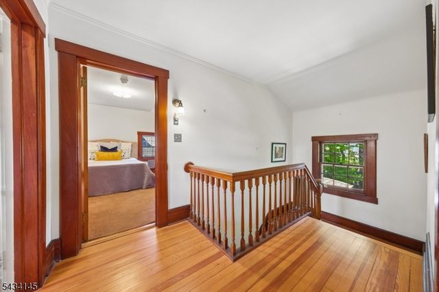 14 Holland Ter, Montclair Twp., NJ 07042