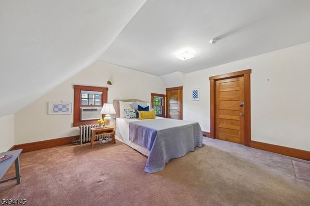 14 Holland Ter, Montclair Twp., NJ 07042