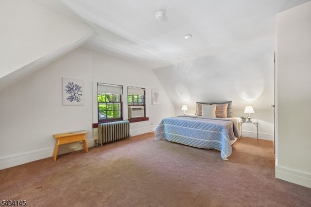 14 Holland Ter, Montclair Twp., NJ 07042