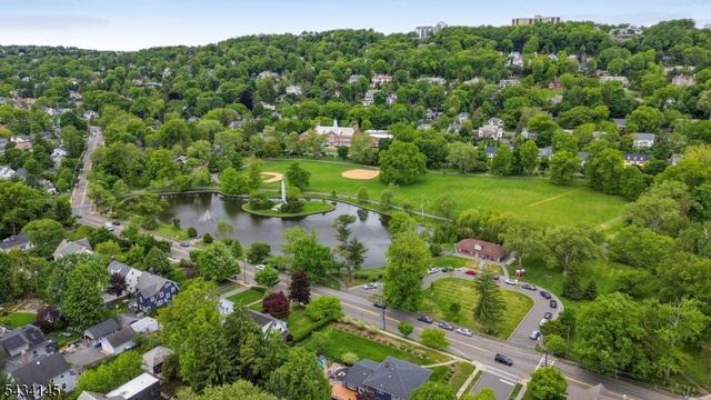 14 Holland Ter, Montclair Twp., NJ 07042