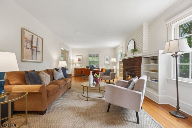 14 Holland Ter, Montclair Twp., NJ 07042