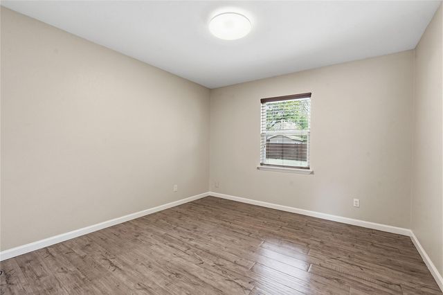 7705 Lazy LN, Austin, TX 78757