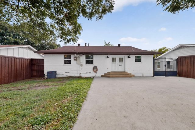 4404 Astor Road, Mesquite, TX 75150
