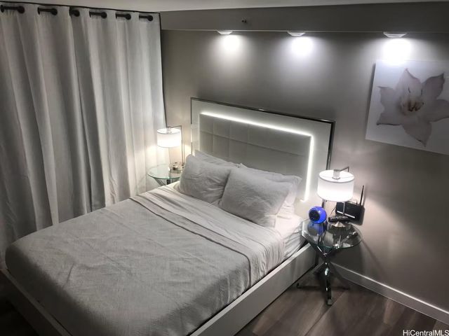 444 Niu Street 2702, Honolulu, HI 96815