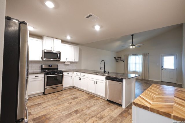 13420 Cadenza Creek, San Antonio, TX 78252