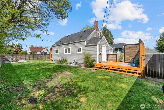 3571 E K Street, Tacoma, WA 98404