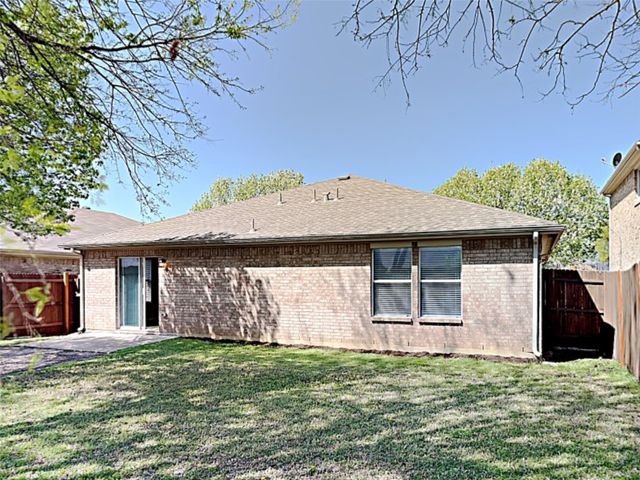 2429 Graystone Drive, Little Elm, TX 75068