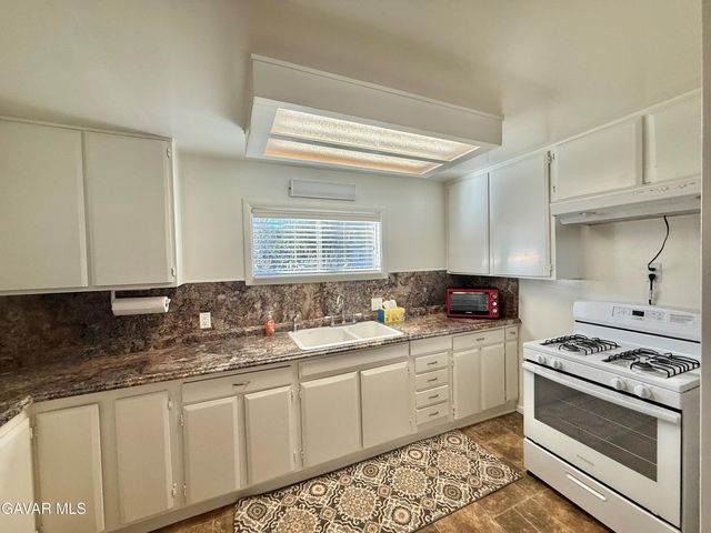 15313 Spunky Canyon Road, Green Valley, CA 91390