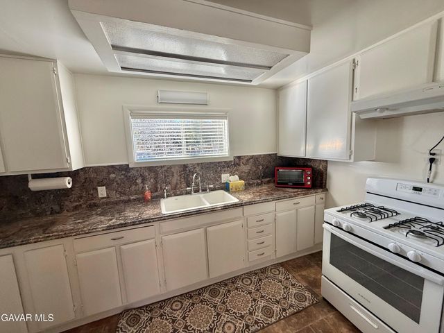 15313 Spunky Canyon Road, Green Valley, CA 91390