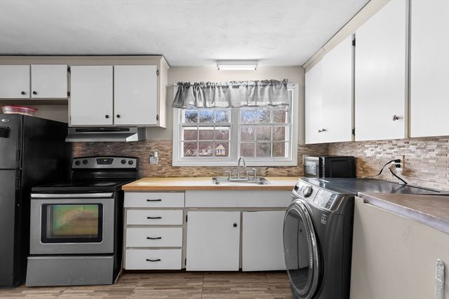 529 Howard St, Brockton, MA 02302