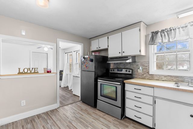 529 Howard St, Brockton, MA 02302