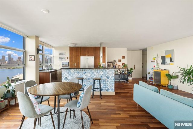 6050 Boulevard East 4C, West New York, NJ 07093