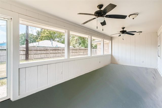 18311 Shadow Grove Lane, Crosby, TX 77532