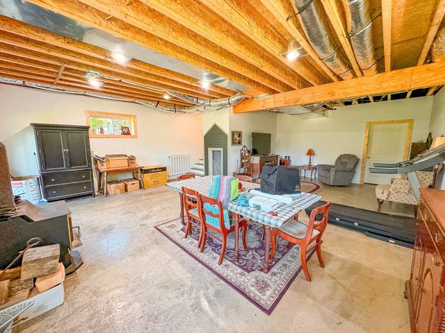 4042 Jones Hollow Road, Lobelville, TN 37097
