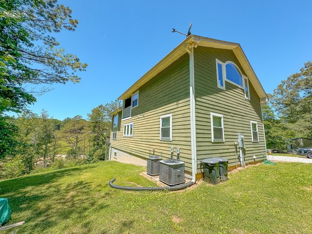 4042 Jones Hollow Road, Lobelville, TN 37097