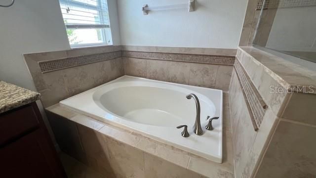 3847 BEDFORD AVE, Winter Haven, FL 33884
