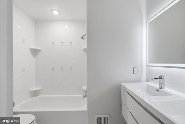 6001 KEBLE DR, Alexandria, VA 22315