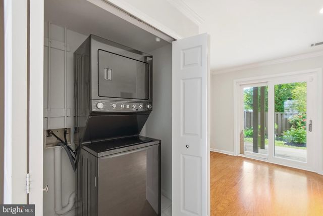 6001 KEBLE DR, Alexandria, VA 22315