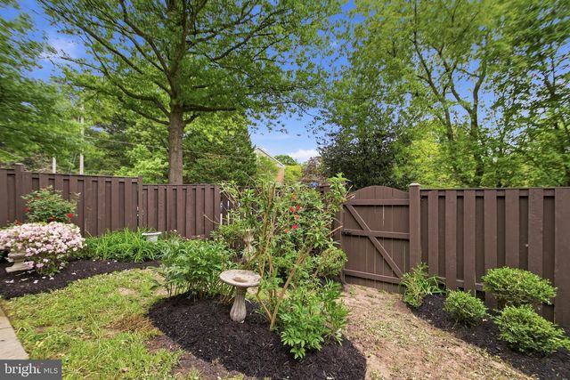 6001 KEBLE DR, Alexandria, VA 22315