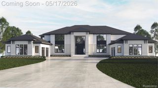 4592 Pinnacle Boulevard, Oakland Charter Township, MI 48306