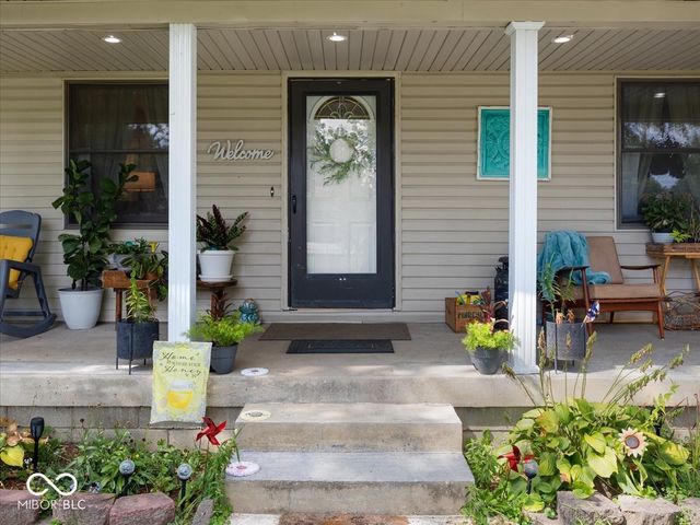 6784 E County Road 100 S, Avon, IN 46123