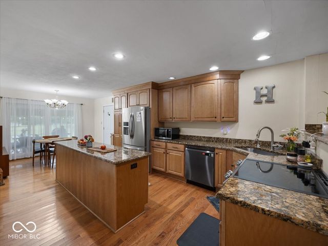 6784 E County Road 100 S, Avon, IN 46123