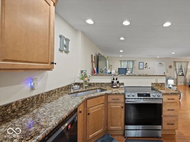 6784 E County Road 100 S, Avon, IN 46123