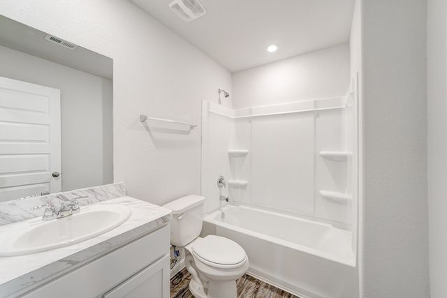 297 Victory Drive, Mabank, TX 75127