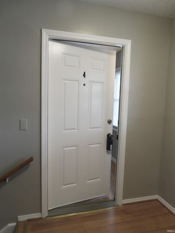 904 Parkview Drive, Boonville, IN 47601