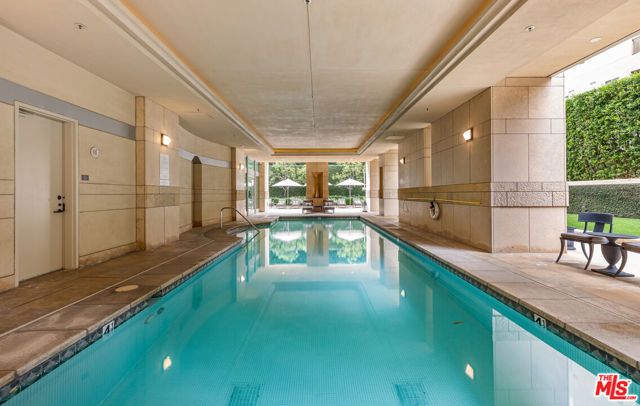 10727 Wilshire Boulevard 1702, Los Angeles, CA 90024