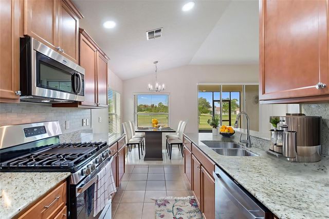 418 DEL SOL AVENUE, Davenport, FL 33837
