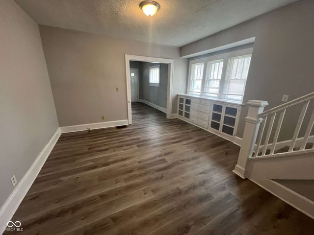 3948 Boulevard Place, Indianapolis, IN 46208