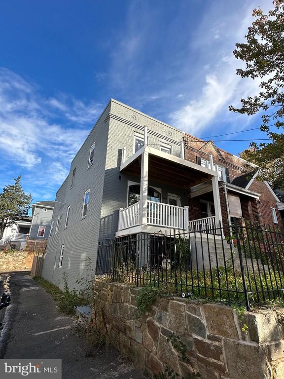 1956 FENDALL ST SE, Washington, DC 20020