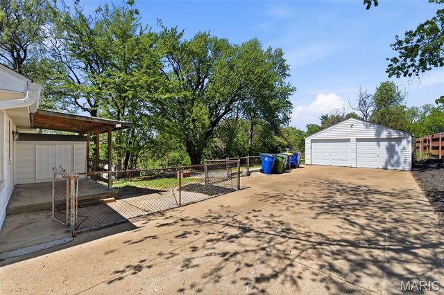 10665 Farview Avenue, St Ann, MO 63074