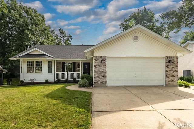 436 White Chapel Drive, O'fallon, MO 63368