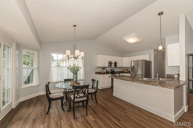 436 White Chapel Drive, O'fallon, MO 63368