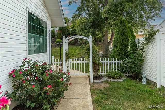 436 White Chapel Drive, O'fallon, MO 63368